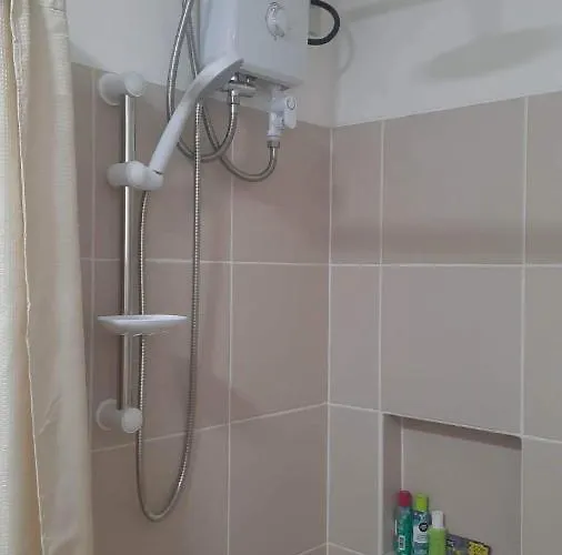 Affordable 1 Single Bed Shan Place Infina Tower アパートホテル マニラ市